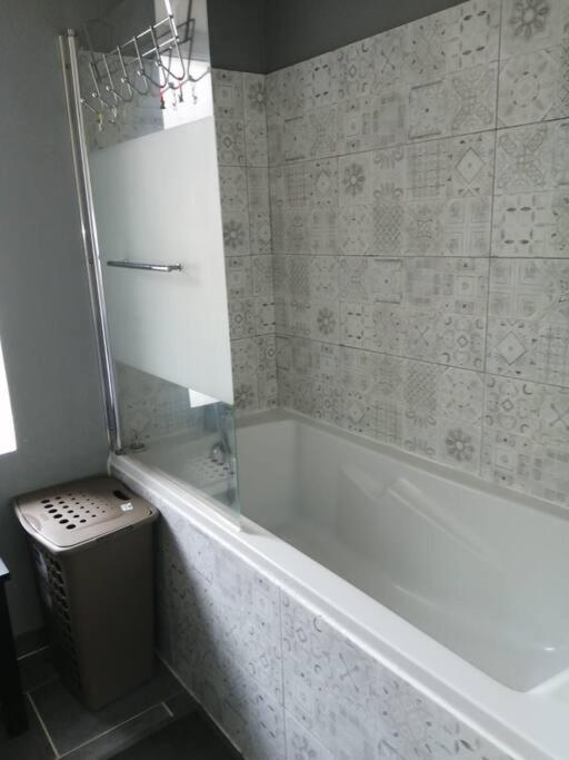 Jolie Maison En Pierre Proche Centre-Ville Cherbourg-en-Cotentin Eksteriør bilde